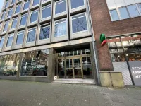 H3 Hotel Rotterdam City Center Các khách sạn gần Rotterdam Blaak  Railway Station