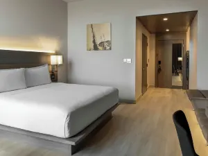 AC 호텔 산 호세 공항 벨렌