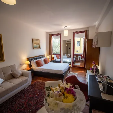 Ego' Residence Ferrara & City Center Apartment