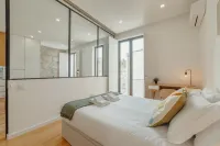 Courtyard Oporto Design Apartment E - Homestays