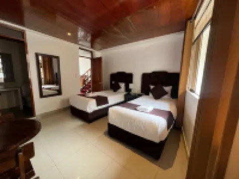 薩亞克馬爾卡經典旅館