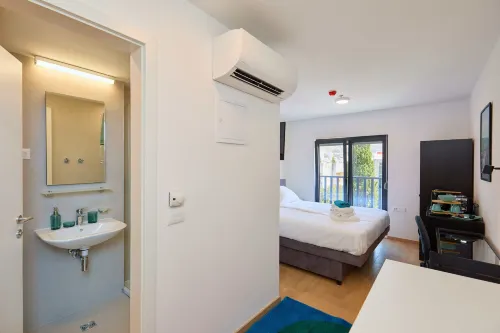 Dominium City Suites Các khách sạn ở Lozica