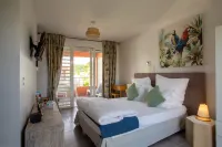 Hôtel Guadeloupe Palm Suites Hotels in Saint-Francois