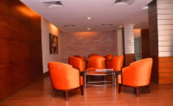 The Avenue Hotel & Suites