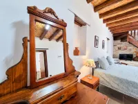 Aphrodite's Pool Retreat Hotels in Skarinou