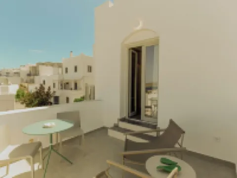 Opal Paros Hotels in Naoussa