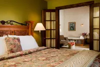 Chanticleer Cabins - balcon