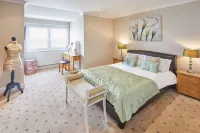 Host & Stay - Sea View 44