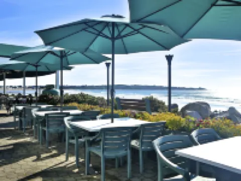 Anchorage Inn and Resort Hotels in York