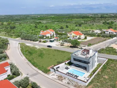 Villa TIA with Heated Pool Hotels near Floramye Zadar d.o.o.