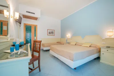 โรงแรมแอสคอต โรงแรมใกล้พิอาซซาทาสโซ