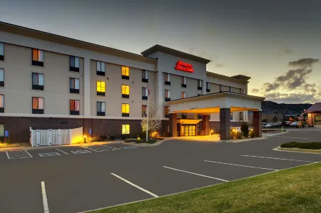 Hampton Inn & Suites Denver Littleton Отели в г. Кен Карил