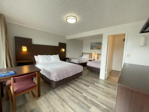 Holiday Motel Hotels in Westport