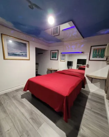 Carlo Motel Отели в г. Коммерс