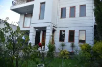 5 Bedroom Exquisite Villa in Top-View Area