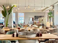 Leva Hotel and Suites, Mazaya Centre Hotels near Al Safa