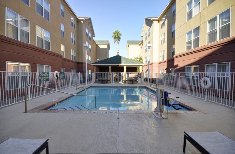 Homewood Suites by Hilton Phoenix - Biltmore photo 5