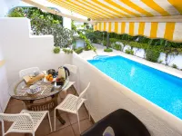 Oasis Beach - Pools