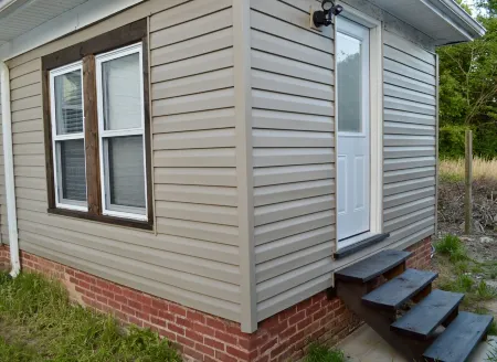 La Casita: A Cozy Retreat Near Wake Forest University"