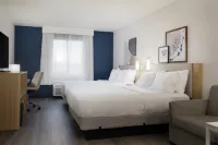 Spark by Hilton Guelph Hotels in Elora