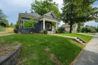 Laketown Villa | Amazing Downtown Location Hotel a Coeur d'Alene