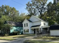 Accessible Apartment with Fenced Backyard and Grill - Inviting Escape Hotels in Shelby County