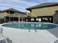 Charming Beach Escape, Steps to Dining and Shops - Cozy Coastal Haven