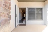 Spacious and Serene Escape with Private Patio - Unique Business Haven