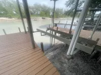 Luxury Comfort and Spacious Patio - Serene Country Retreat Hotels in McQueeney