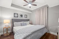 Scenic Gulf View and Elegant Furnishings - Luxurious Coastal Retreat