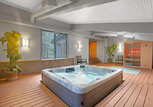 Hot Tub and Sauna with Game Room - Stunning Mountain Retreat