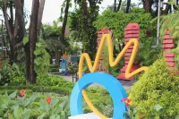 Citra Suites Surabaya Hotels in Gubeng