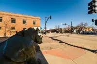 Luxurious Suites and Unique Amenities - Charming Historic Retreat Hotel di Sheridan