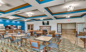 Holiday Inn Express & Suites Lubbock Southwest - Wolfforth