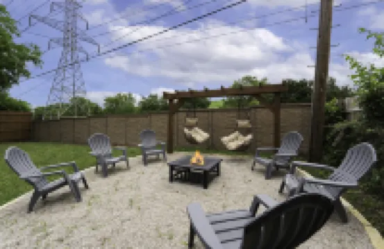 Private Hot Tub and Gourmet Kitchen - Stunning Exclusive Retreat