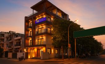 FabHotel F9 Sector 19
