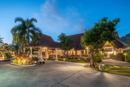 Annika Koh Chang Отели рядом с достопримечательностью «Водопад Клонг Плу»