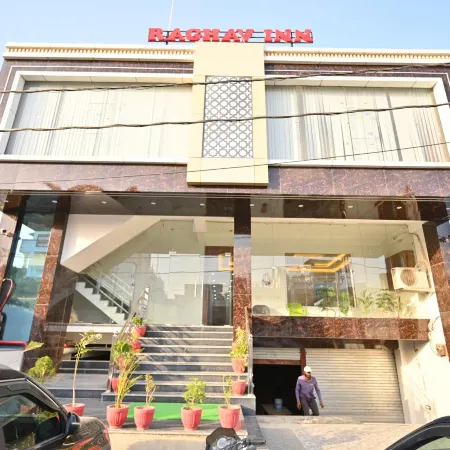 Hotel Raghav Inn