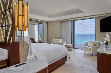 The St. Regis Bermuda Resort Отели рядом с достопримечательностью «Маяк Сент-Дэвида»