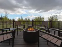 Scenic Chalet Guesthouse Getaway โรงแรมในเลซีเมาน์เทน