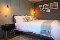 Diglis Basin Apartment Hotels in Hindlip