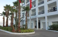 Suites hotel Playa del Pacha Hotels near cascade llouf