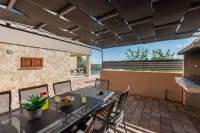 Villa Paula ZadarVillas - Homestays
