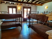 ミアブエラの家観光客向けアルバーゲ - ホステル のホテル