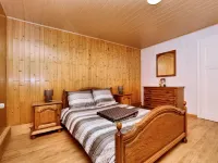 Holiday Apartment with Garden in Born  호텔