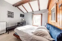 Logis Domaine du Prieuré Hotels in Poursay-Garnaud