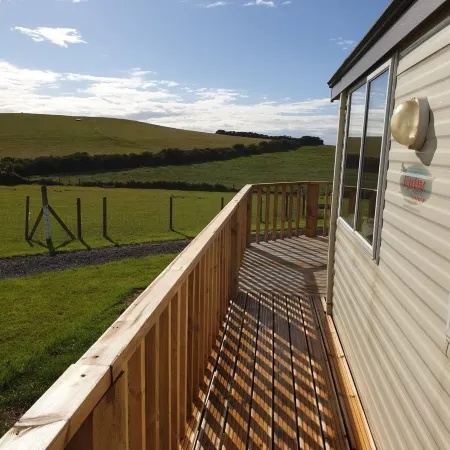 Captivating 2-Bed Static Caravan in Holyhead