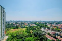 Best and Simply Homey Studio Cinere Resort Apartment - Gym
