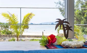 Beach Side Resort Grand Blue Okinawa