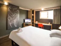 Ibis Rennes Beaulieu Hotels in Cesson-Sévigné
